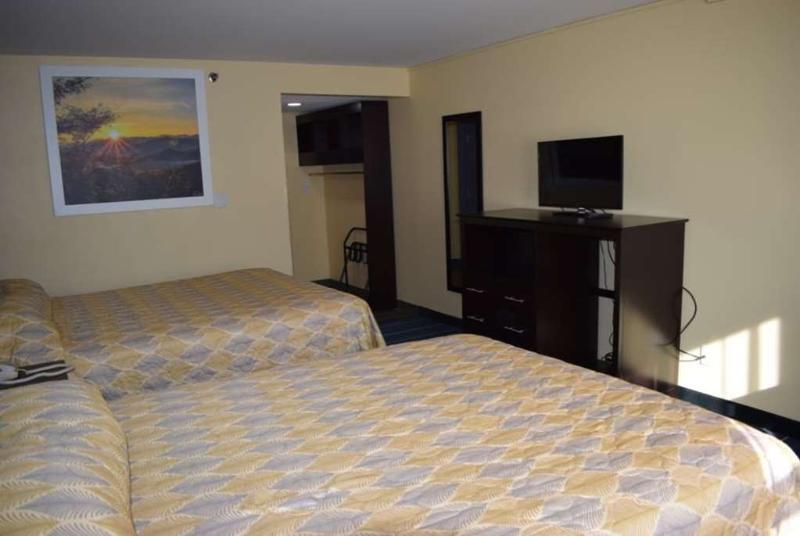 Days Inn By Wyndham Augusta Exterior photo